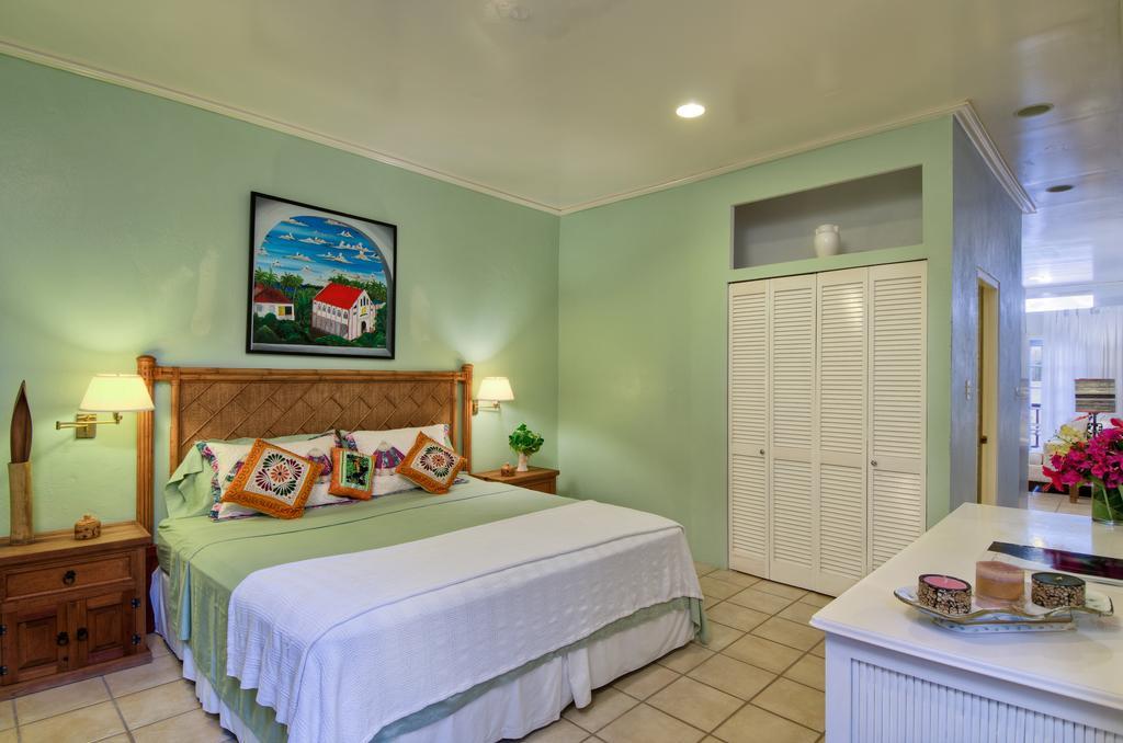 Fort Recovery Villa Suites Hotel Freshwater Pond Rom bilde