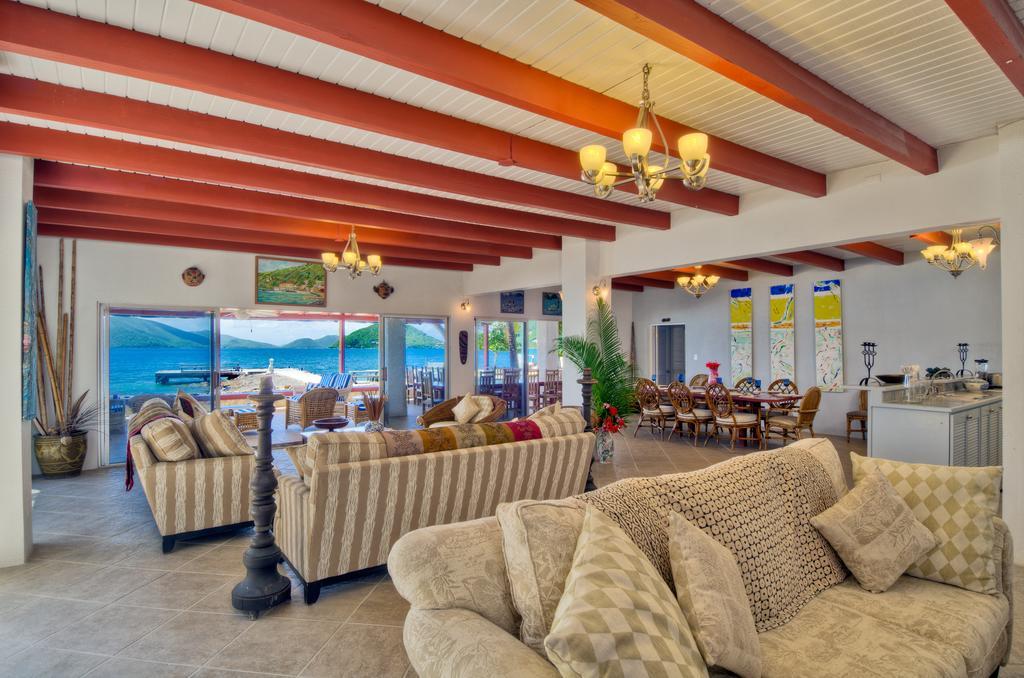 Fort Recovery Villa Suites Hotel Freshwater Pond Rom bilde